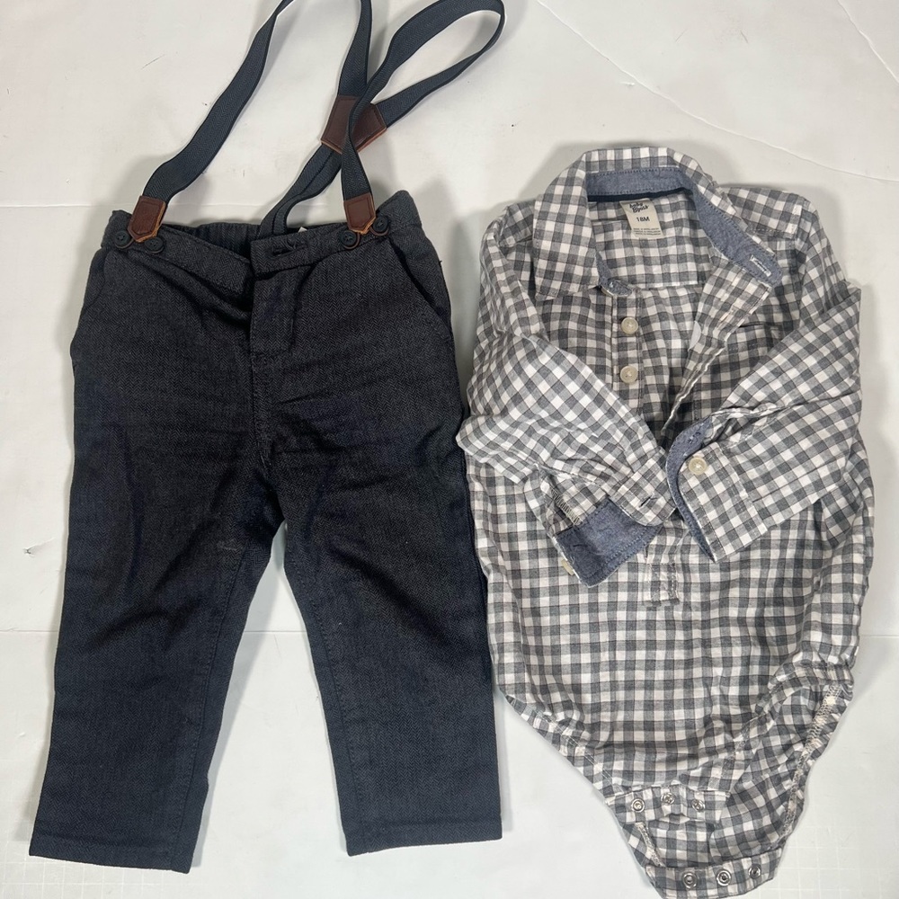 Baby B’gosh Boys 2 Pc Set Checkered Shirt & Suspenders. 18M